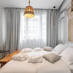 Vanilla Boutique Atmabnb 12 3*