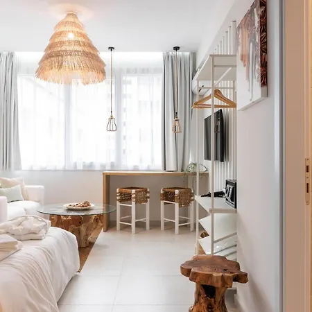 Aparthotel Vanilla Boutique Atmabnb 12 3*