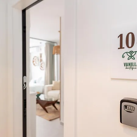 Vanilla Boutique Atmabnb 12 Apart-hotel Tessalónica