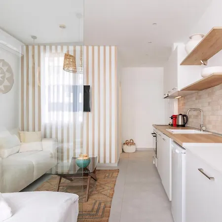Vanilla Boutique Atmabnb 12 3* Салоники