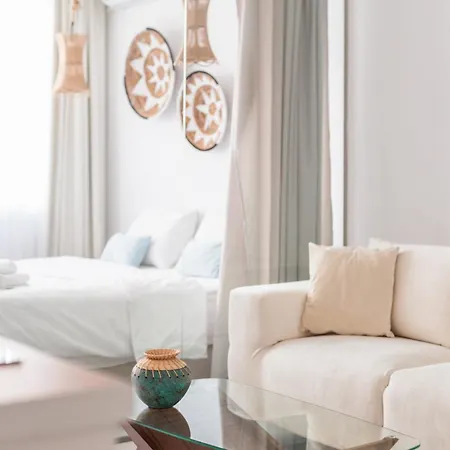 Апарт-отель Vanilla Boutique Atmabnb 12 3*