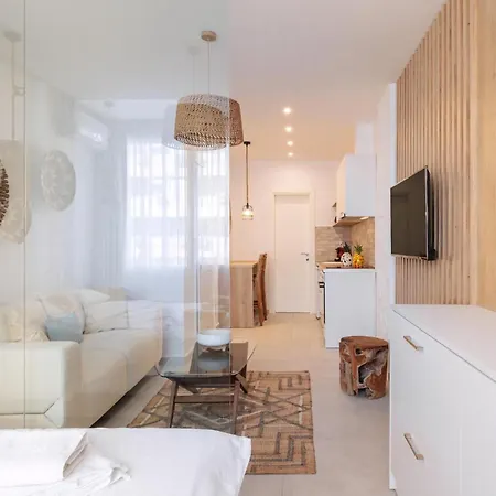 Апарт-отель Vanilla Boutique Atmabnb 12