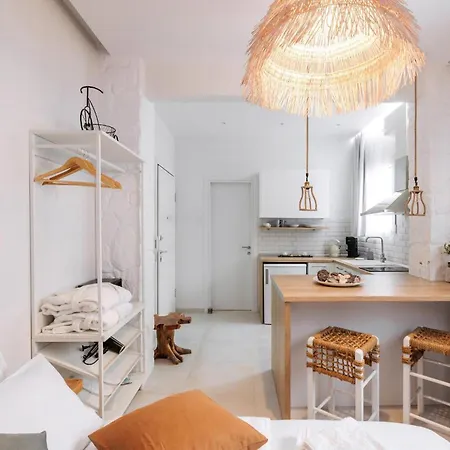 Vanilla Boutique Atmabnb 12 3* Салоники