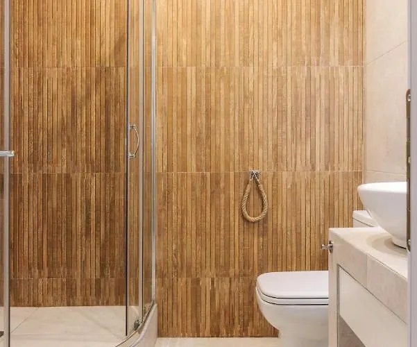 Aparthotel Vanilla Boutique Atmabnb 12 3*